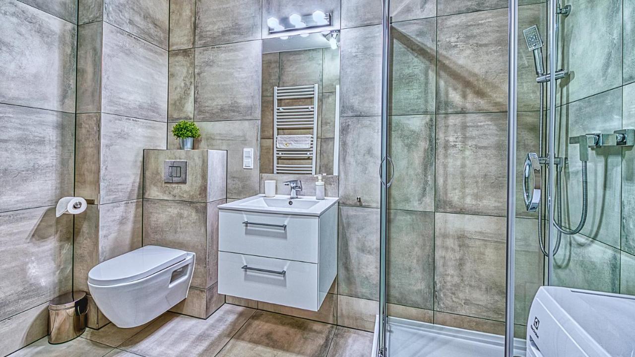 Apartamenty 11-Go 26 I 22 Listopada By Royal Aparts Świeradów-Zdrój Esterno foto