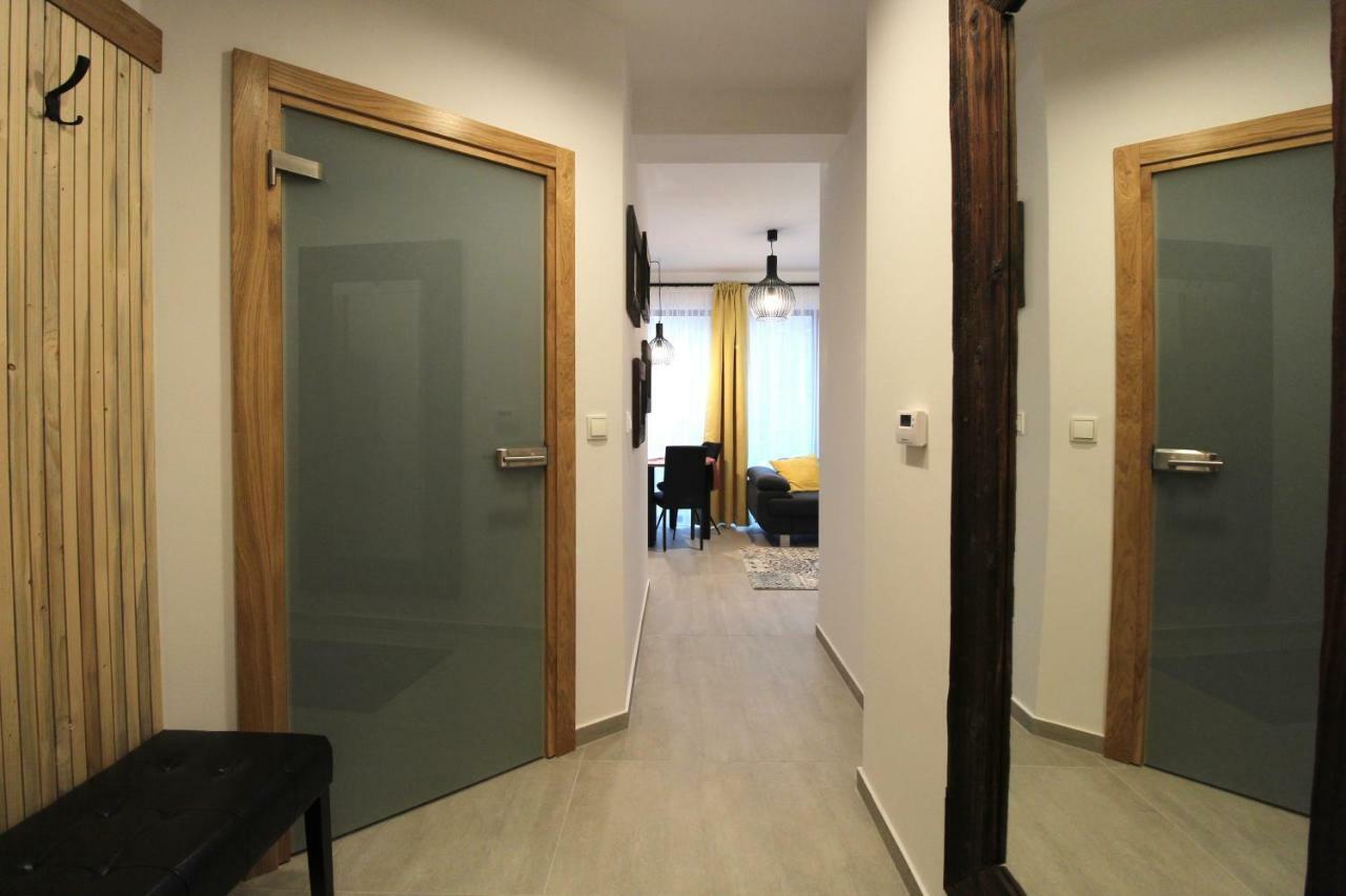 Apartamenty 11-Go 26 I 22 Listopada By Royal Aparts Świeradów-Zdrój Esterno foto